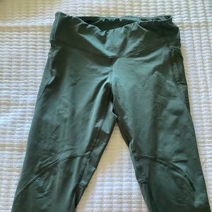 Champion Olive Green leggings with pockets